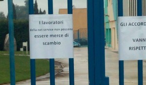 netservice_protesta1_lavoratori12dic_ildesk