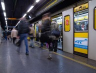 Ministro Toninelli incontra de Magistris: nulla osta per 20 nuovi treni linea 1 metrò