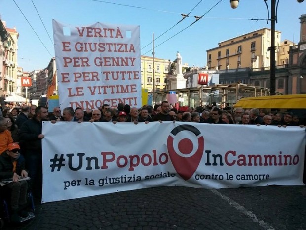 Napoli, via al corteo anticamorra: “Stop alle violenze”