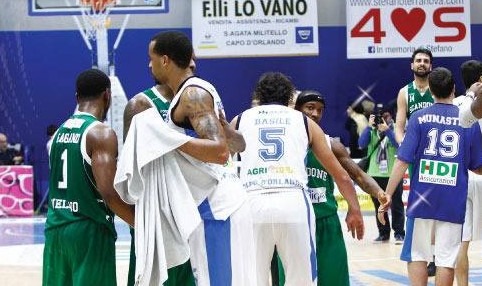 Caserta, Natale coi fiocchi. Avellino dilaga a Capo d’Orlando
