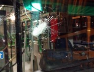 Scampia, baby gang assalta autobus: vetri rotti, autista vittima 2 volte in 10 giorni