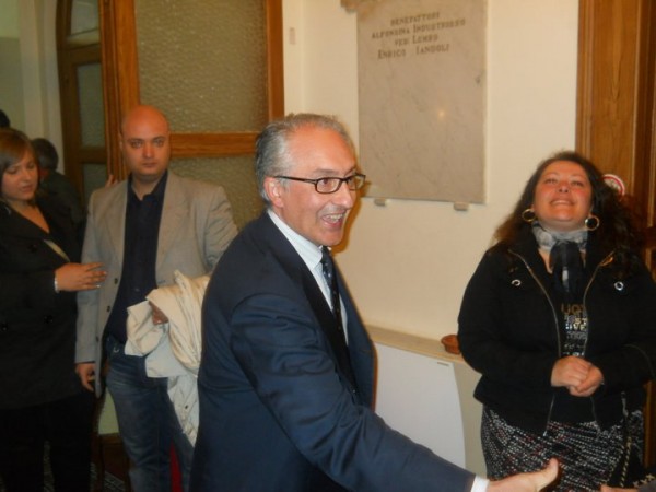 Primarie Caserta, vince Carlo Marino