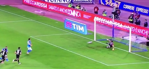 Napoli-Bologna 2-0 al 45′: doppio Gabbiadini, felsinei storditi