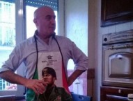 Bufera per il grembiule del duce, Angrisano rinuncia a candidatura con de Magistris