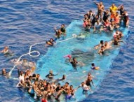 Migranti, nuovo naufragio nel Canale di Sicilia: decine di morti
