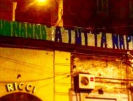 Muore il leghista Gianluca Buonanno, a Napoli striscione polemico festeggia