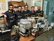 Mondragone:  nasconde in auto 60 kg di sigarette di contrabbando, arrestato