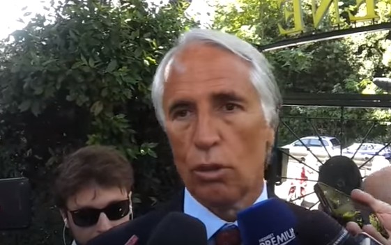 No alle olimpiadi, M5S contro Malagò: “E’ un coatto, non minacci. Dica come hanno speso 20 mln”