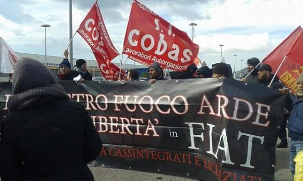 Appello in tribunale dei 5 licenziati Fiat, corteo a Napoli: “Fu arroganza padronale anti dissenso”