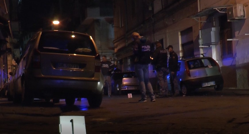 Agguato a Napoli, grave ras dei Mazzarella colpito alle Case Nuove
