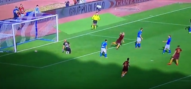 Napoli-Roma 0-1 45′: Koulibaly regala, Dzeko ringrazia