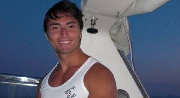 Accusato dell’omicidio del fratello, Luca Materazzo indagato anche per la morte del padre
