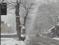 Neve, nel Sannio situazione critica: paesi isolati e strade bloccate. Benevento, lunedì scuole chiuse