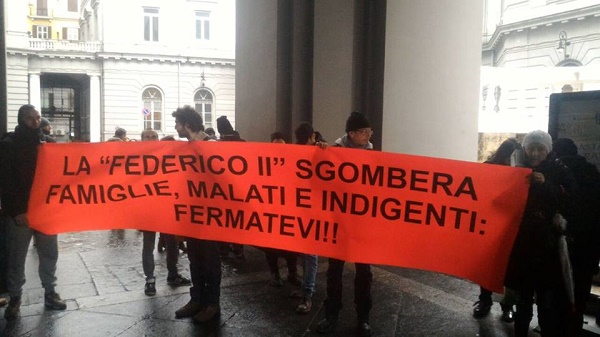 Napoli, famiglie sotto sfratto in locali della Federico II: l’ateneo apre ad una soluzione
