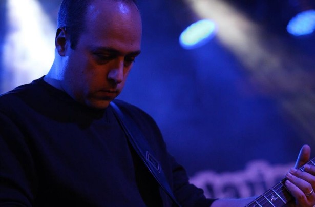Napoli, musicista morto in incidente su scooter: caccia a pirata stradale