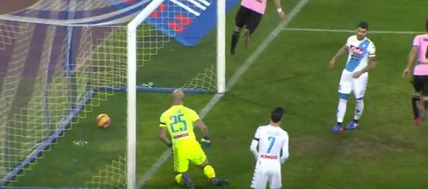 Napoli-Palermo 0-1 al 45′: Nestorovski sorprende gli azzurri