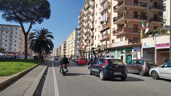 Napoli, estorsione a due commercianti di Fuorigrotta: preso 45enne