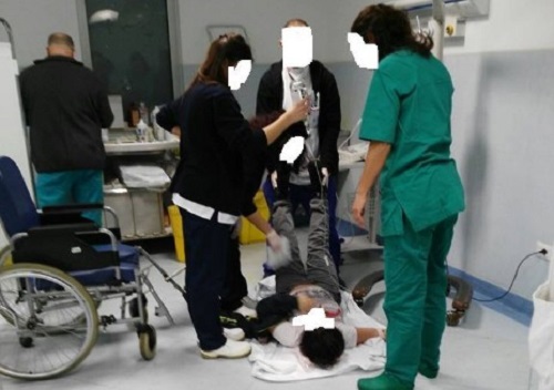 Paziente curata a terra al San Giovanni Bosco, nuovo caso in Campania
