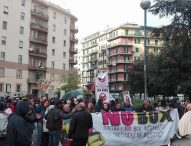 Napoli, in centinaia marciano al Vomero contro i box interrati