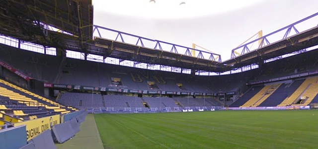 Esplosioni davanti al bus del Borussia, un ferito: rinviato match Champions