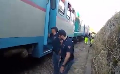 Puglia, ancora scontro fra treni: 5 feriti