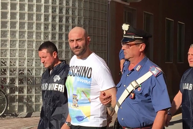 Traffico di droga, 16 misure cautelari: anche “Genny la carogna”