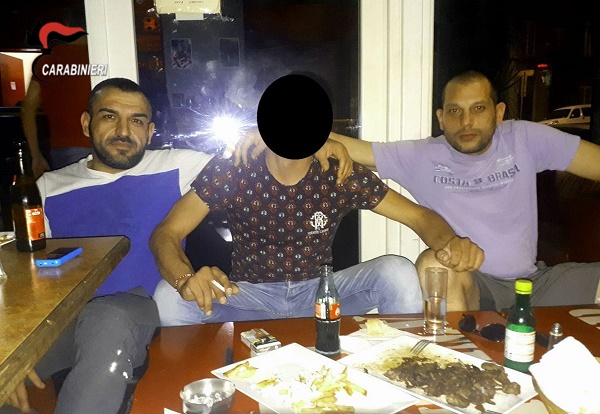Ricercati per omicidio, due bulgari presi a Napoli