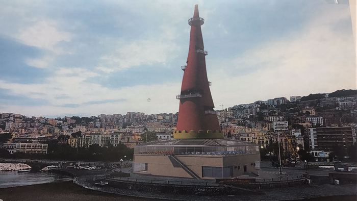 Napoli 16 settembre 2017. Il 'corno' previsto sul lungomare di Napoli per il prossimo Natale ma collocazione sarà decisa in conferenza servizi.