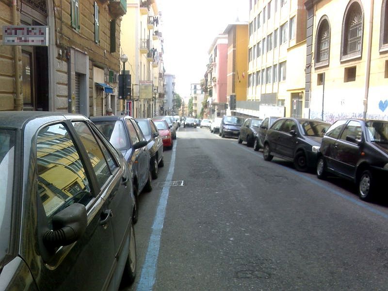 Vomero, raccolte già mille firme contro aumento strisce blu