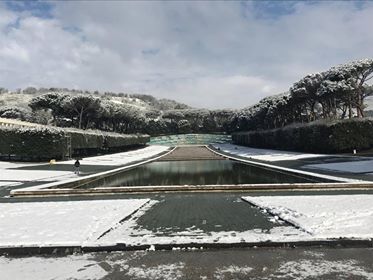 Neve, è ancora emergenza:  prolungata chiusura scuole di Napoli