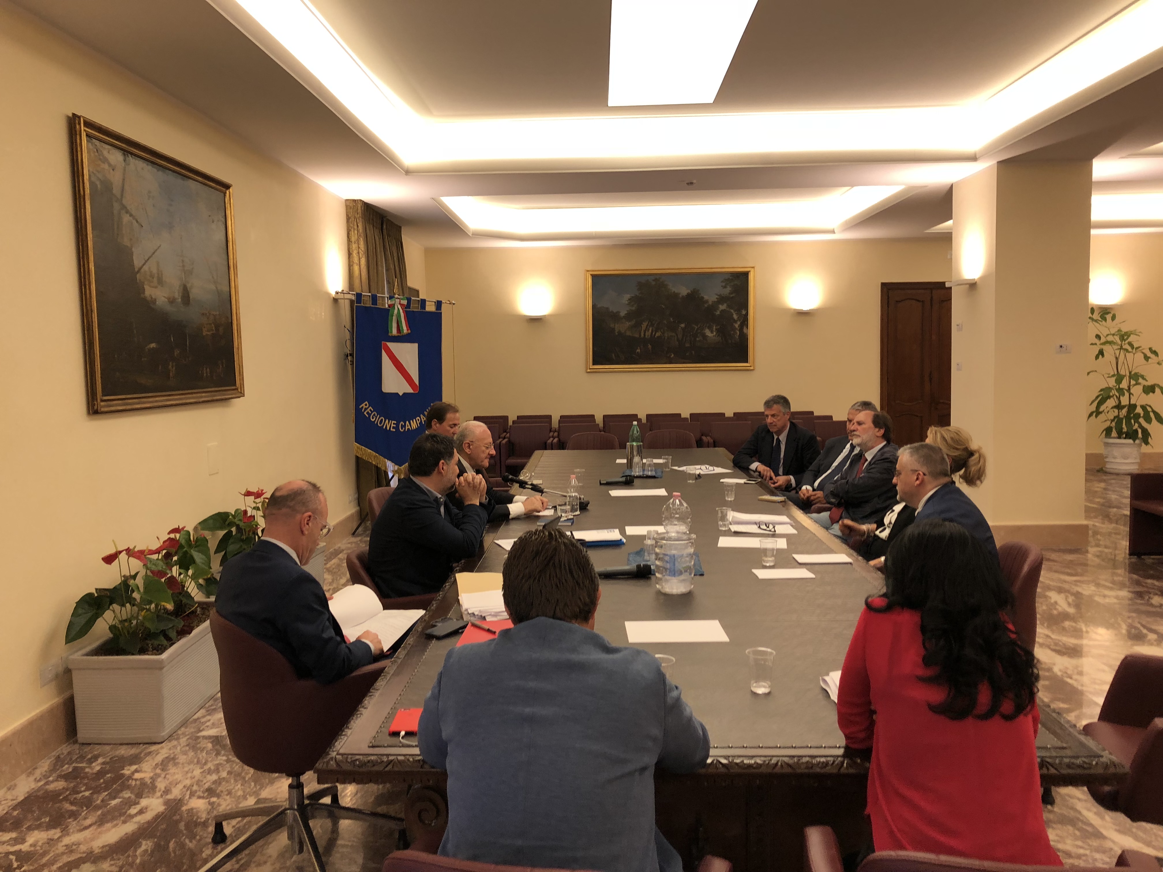 Campania, piano del lavoro: De Luca incontra Cgil Cisl Uil