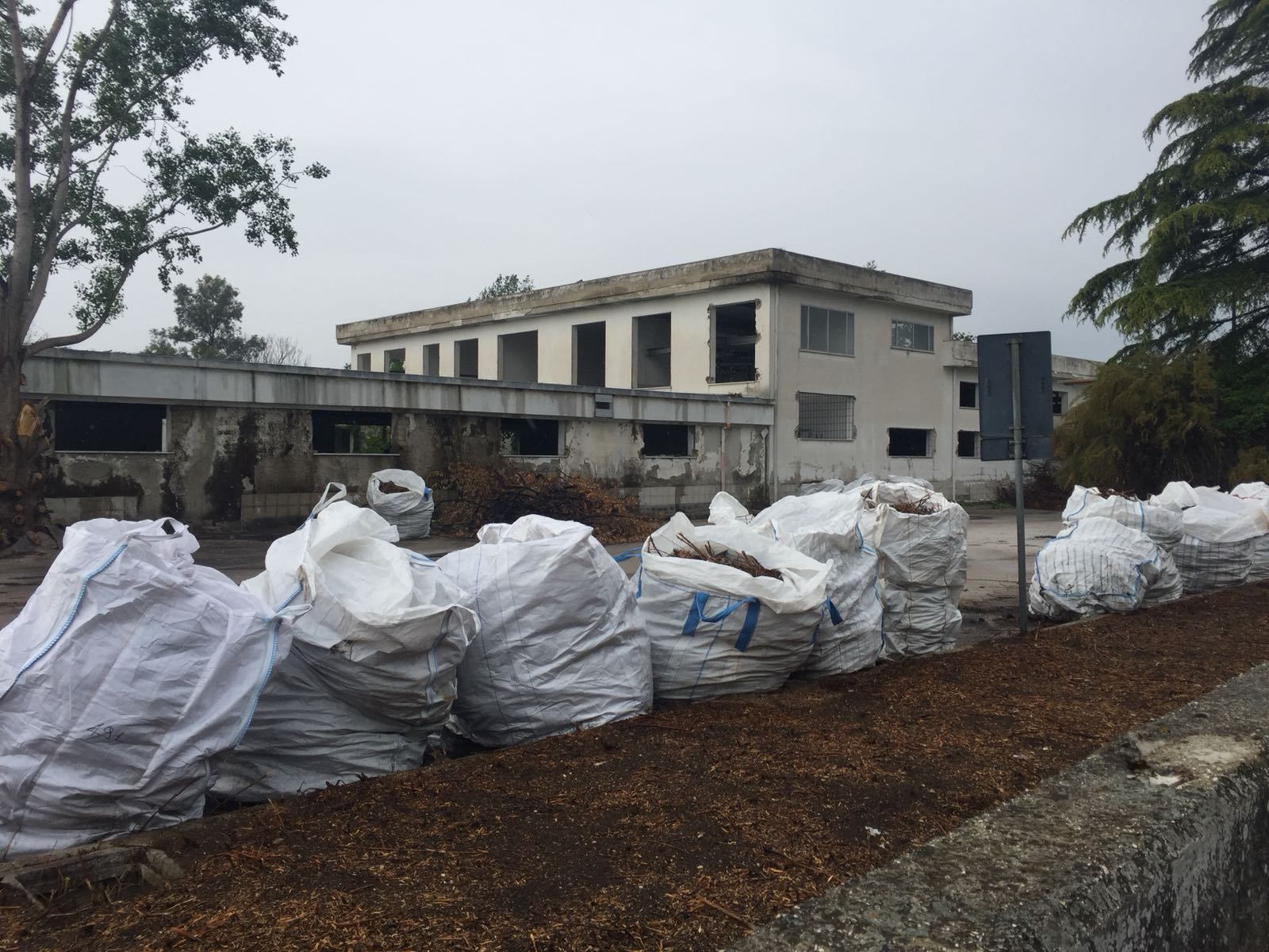 Caserta, continua la bonifica dell’ex foro boario