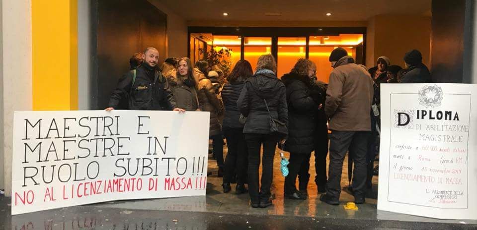 Lo sciopero della fame delle maestre senza laurea