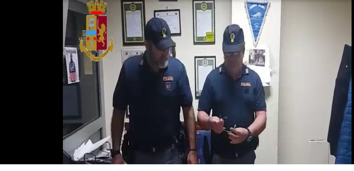 Scampia, latitante arrestato dalla Polizia