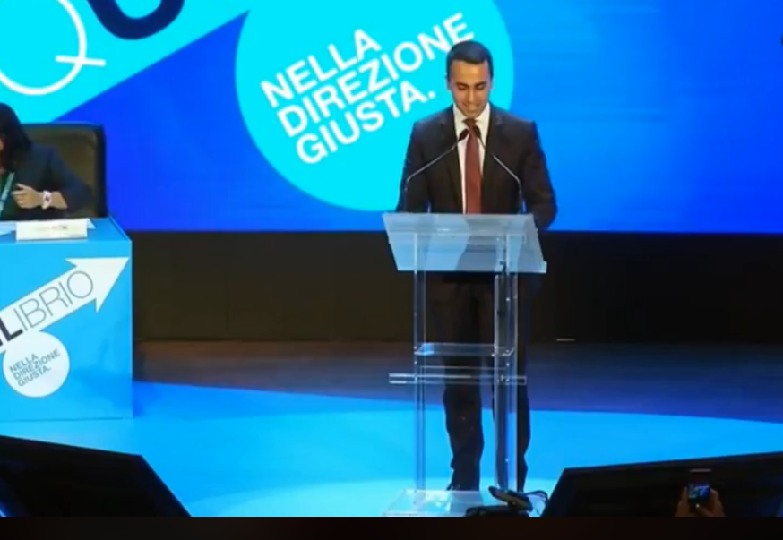Congresso nazionale Uil, ovazione per Luigi di Maio