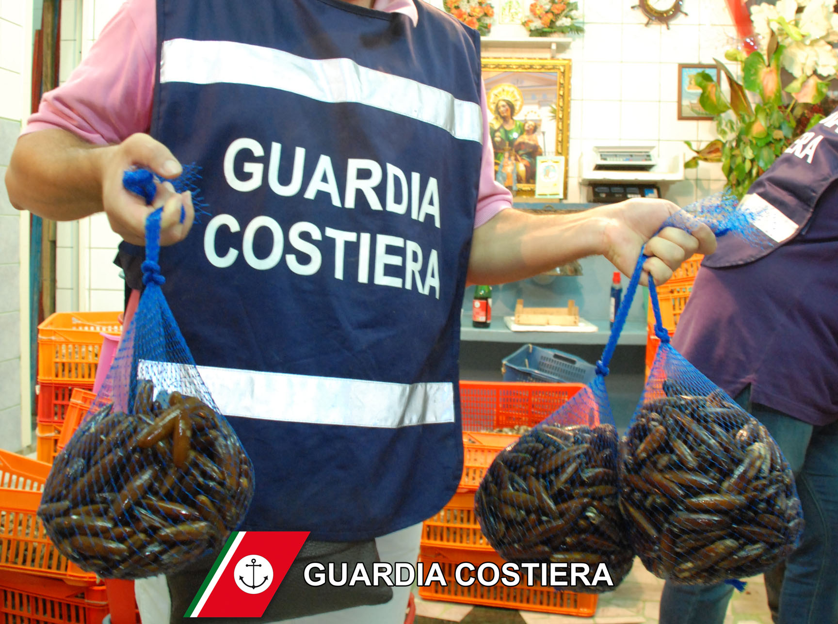 Campania: la pesca era abusiva, sequestrata una tonnellata di prodotti ittici