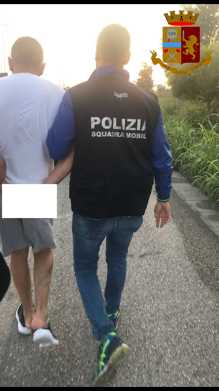 Caserta, operazione Squadra Mobile: arrestati quattro rapinatori