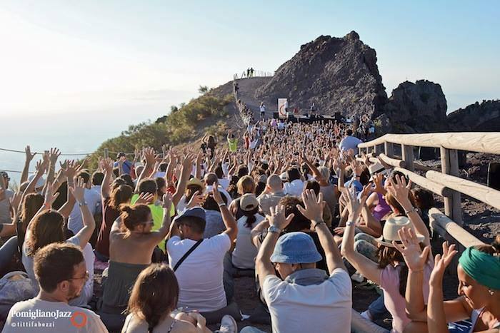 Pomigliano Jazz parte dal cono del Vesuvio