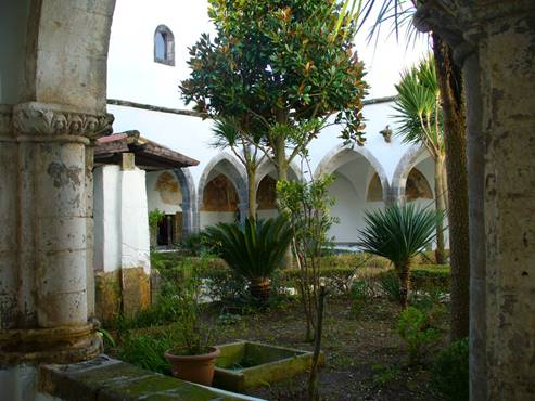 Carinola: Musica nel Chiostro tra Suoni, Luoghi, Sapori