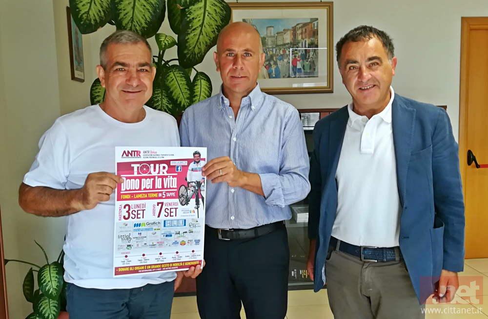Salerno: Giuseppe Iacovelli porta in città il suo “Dono per la vita”