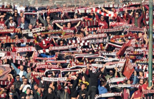 Salernitana: I tifosi chiedono una punizione esemplare per le offese degli steward