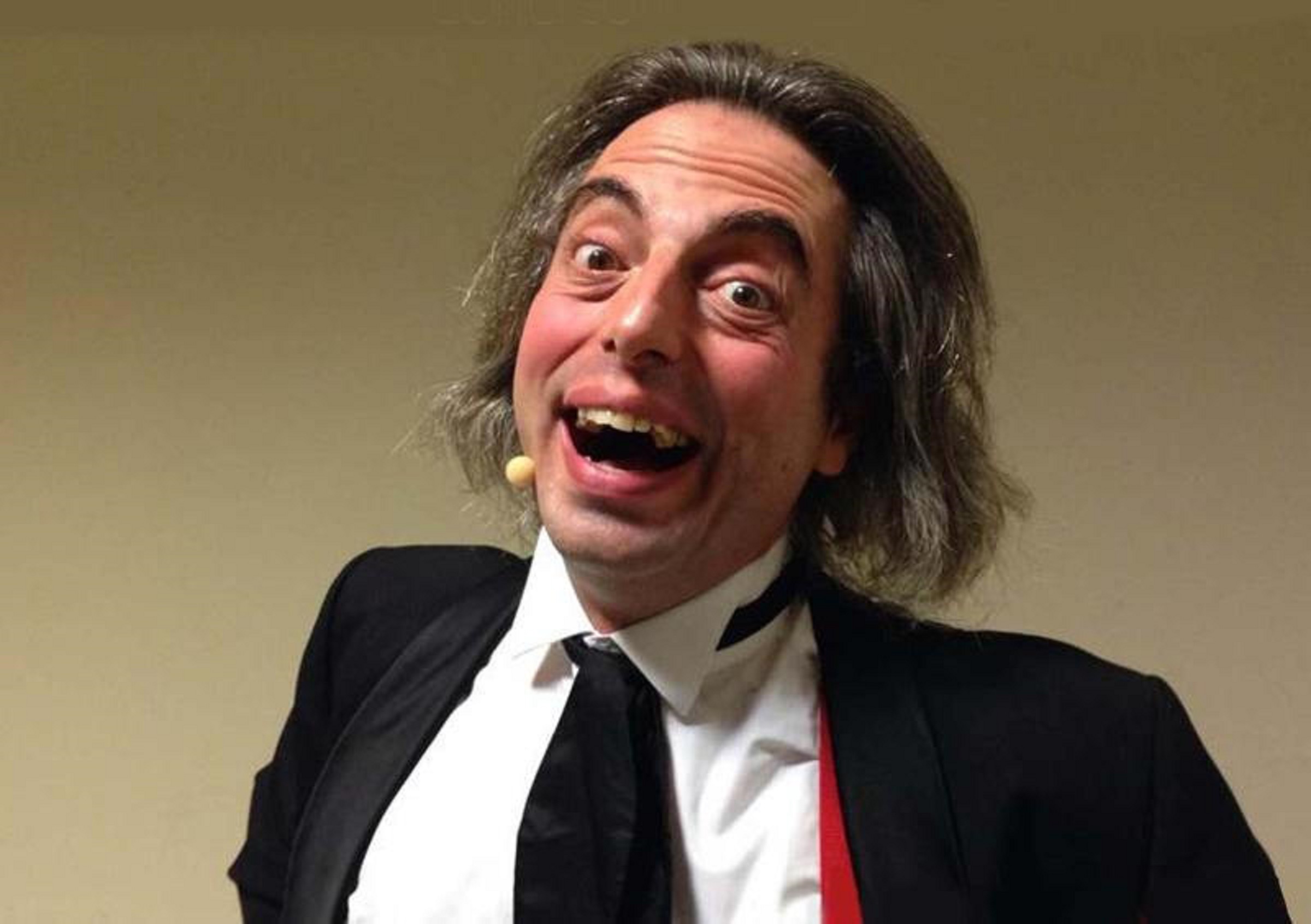 La magica comicità di Scimemi al Teatro Ridotto