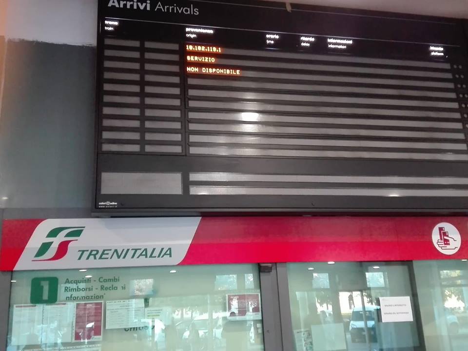 Caserta isolata da due giorni, non partono e non arrivano i treni