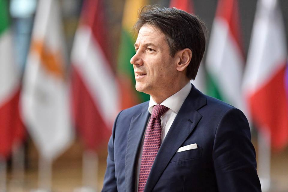 Manovra, il vertice del governo: accordo totale tra Conte Di Maio e Salvini