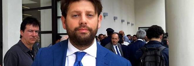 Napoli, presidenti VIII e IX municipalità: “De Magistris fa solo propaganda”