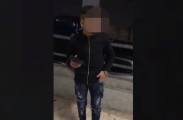 Video neomelodico, identificato bambino che spara: è un 13enne siciliano