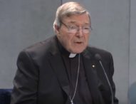 Pedofilia, condannato il cardinale Pell: è il numero tre del Vaticano