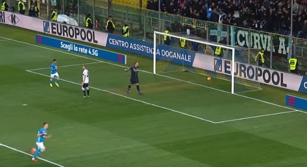 Poker a Parma, il Napoli ritrova i gol