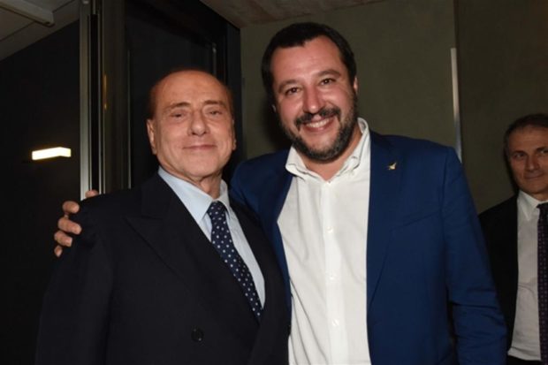 Salvini vuole la crisi di governo per tornare con Berlusconi e difendere la ‘torta Tav’