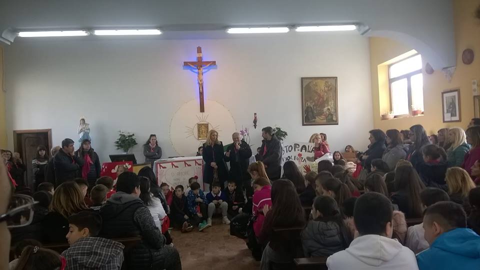 Miano, in piazza in ricordo di Fortuna: “L’amore si conquista con il cuore, non con le mani”